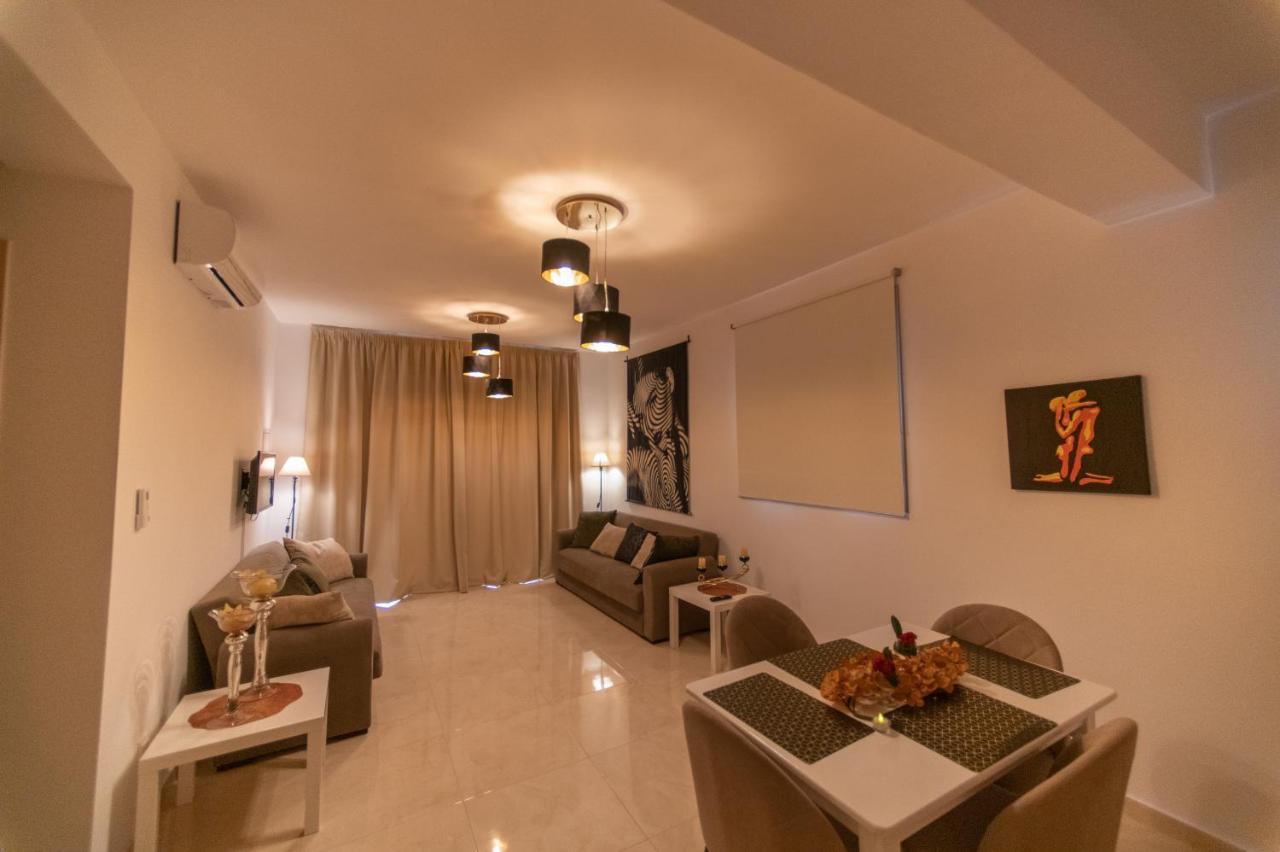 Harmony Seaview Apartments Paphos Exterior photo